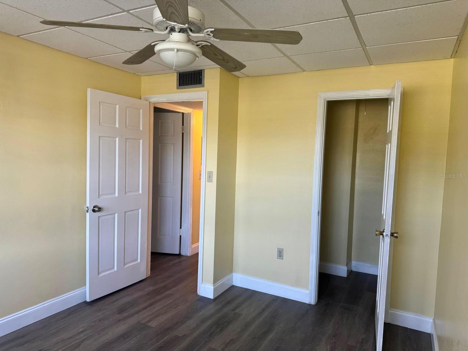 701 PERKINS ST #100, LEESBURG, FL, 34748