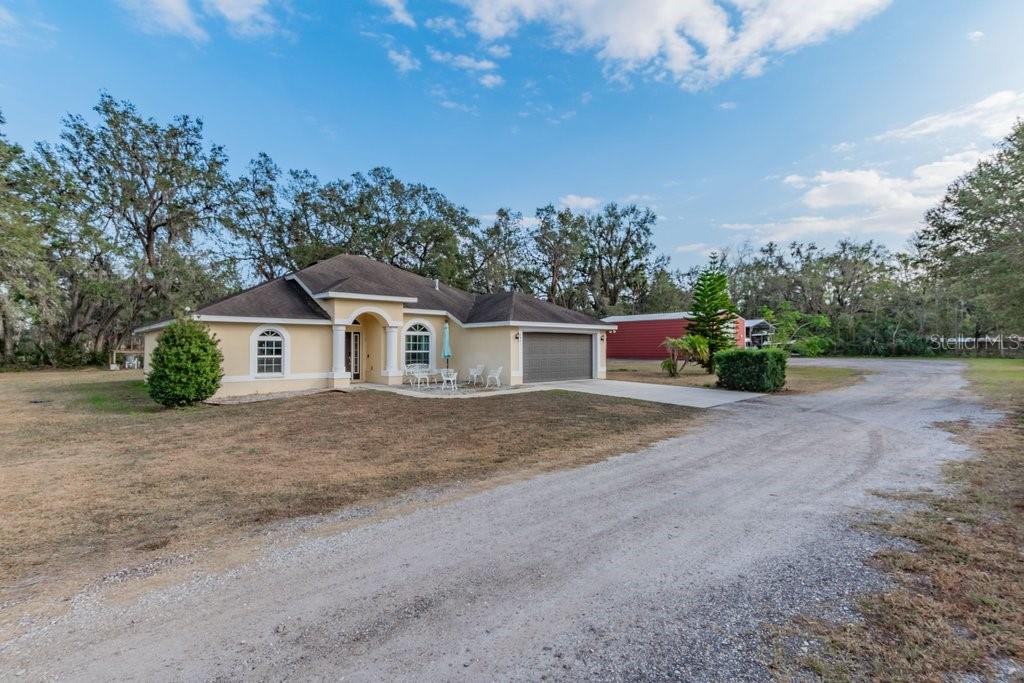 1401 CASTLEBERRY FARMS LN, LITHIA, FL, 33547