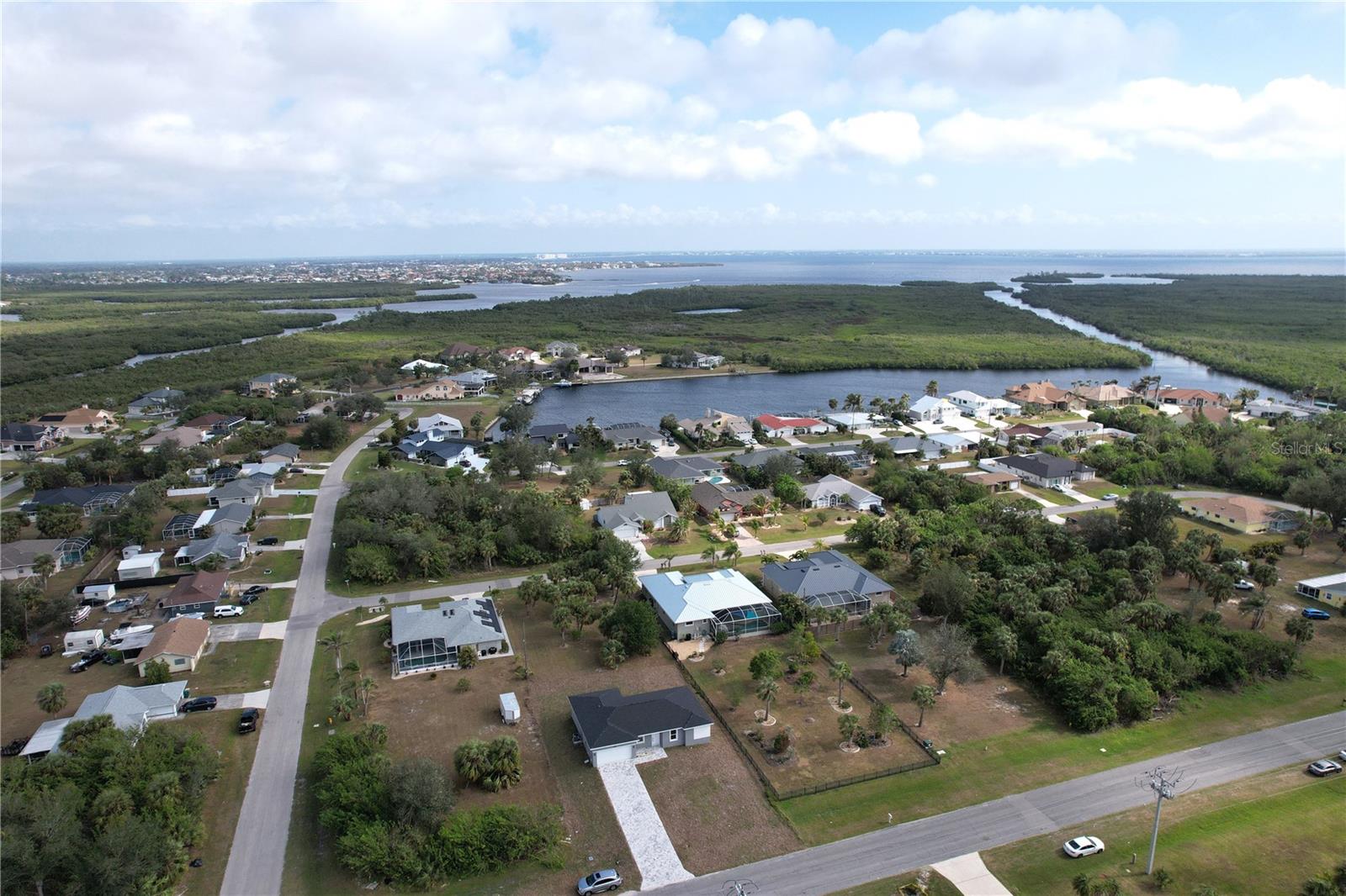 19309 MIDWAY BLVD, PORT CHARLOTTE, FL, 33948
