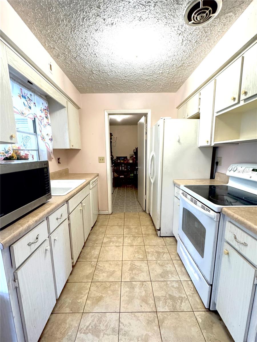 21 N DESOTO ST, BEVERLY HILLS, FL, 34465