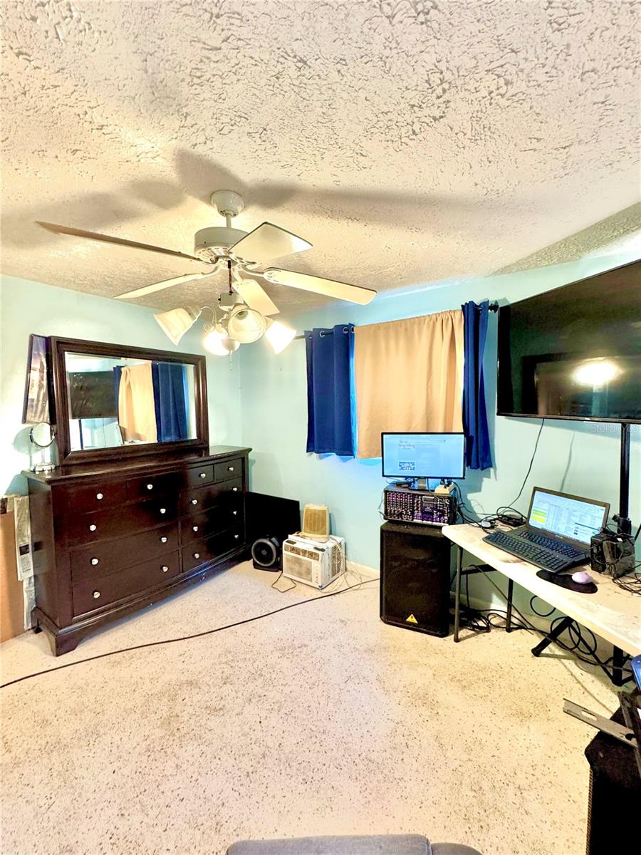 21 N DESOTO ST, BEVERLY HILLS, FL, 34465