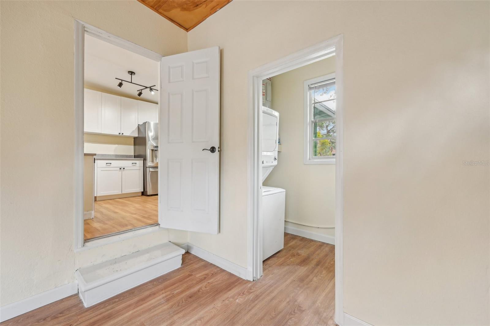 2358 MARGARET ST, SARASOTA, FL, 34237