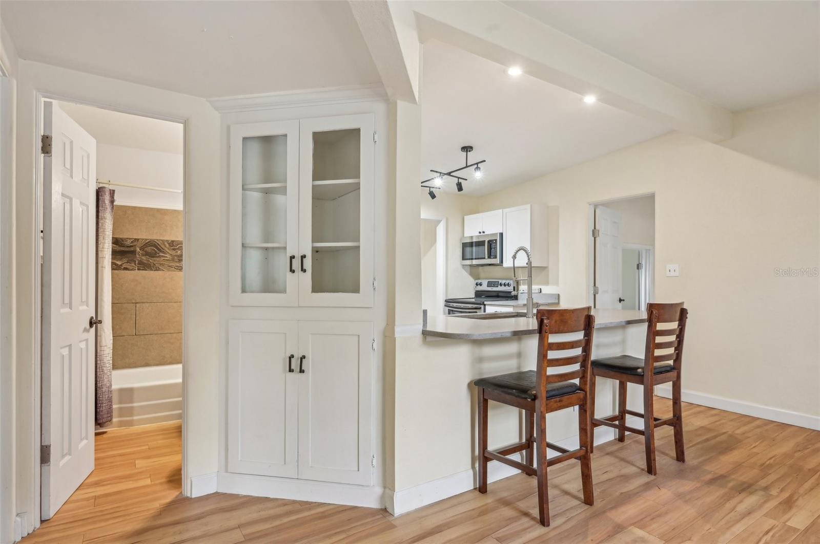 2358 MARGARET ST, SARASOTA, FL, 34237