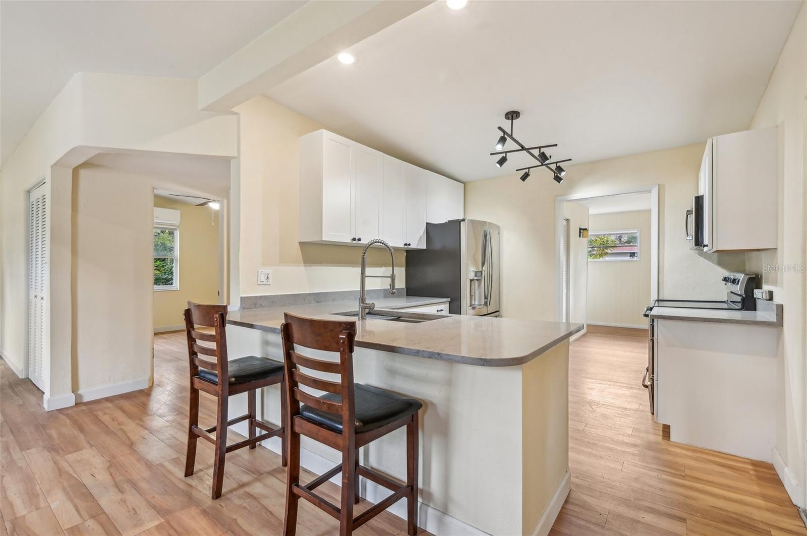 2358 MARGARET ST, SARASOTA, FL, 34237