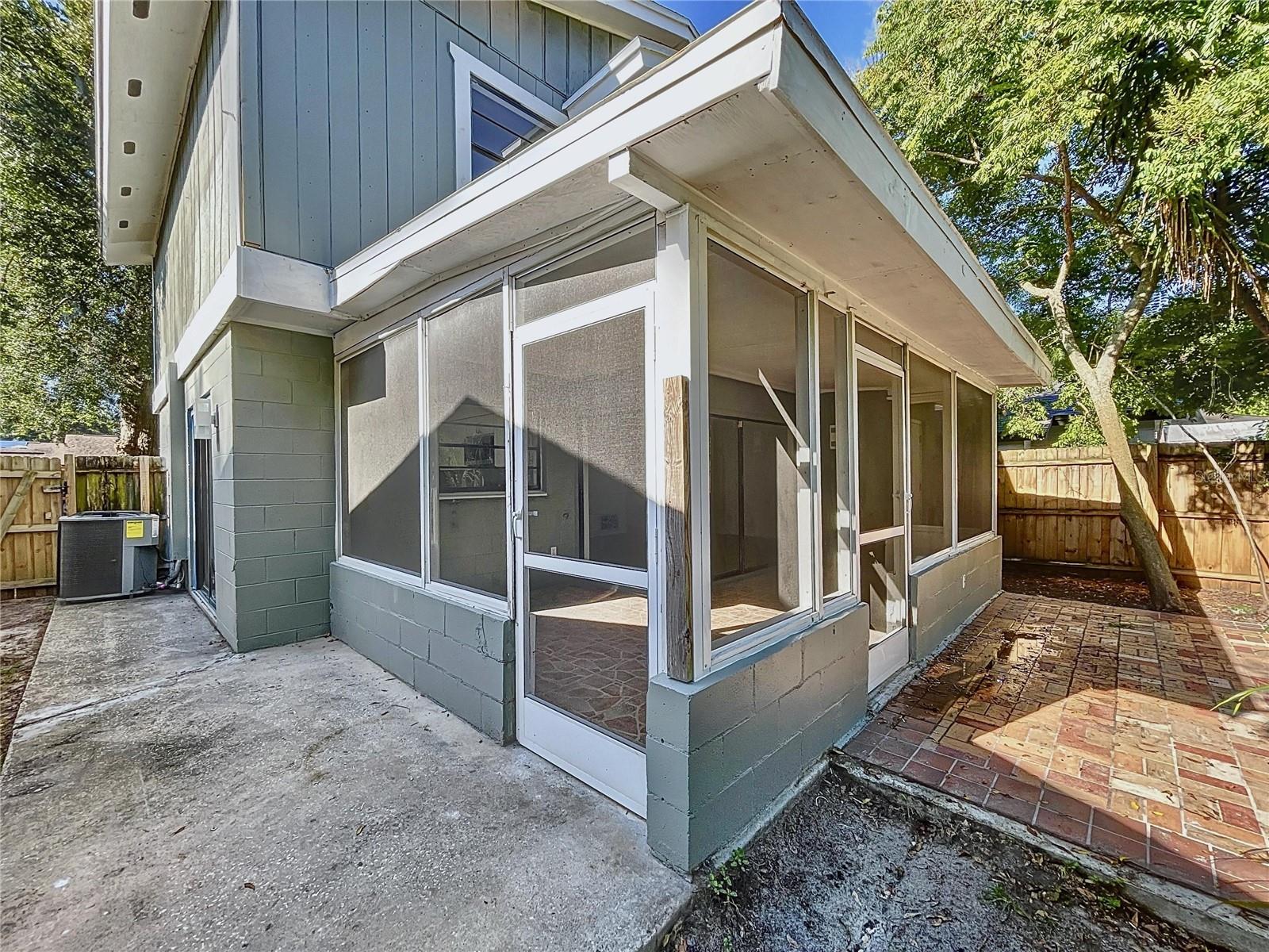 10408 ROSEMOUNT DR, TAMPA, FL, 33624