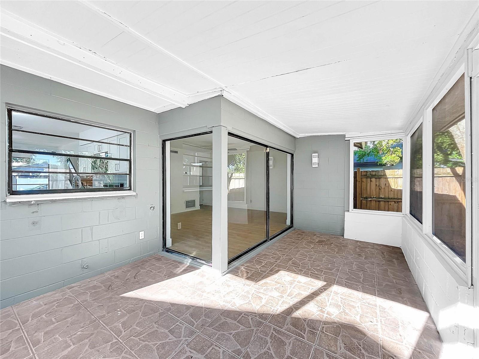 10408 ROSEMOUNT DR, TAMPA, FL, 33624