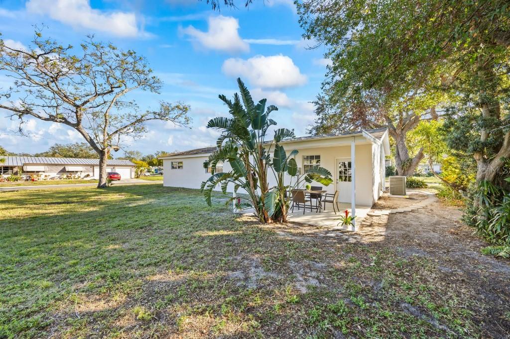 5501 7TH AVE N, ST PETERSBURG, FL, 33701