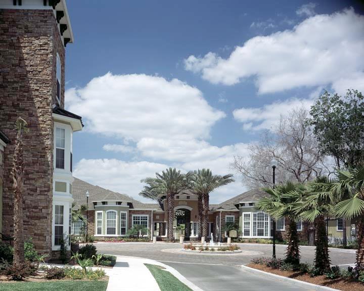 10201 COURTNEY PALMS BLVD #103, TAMPA, FL, 33619