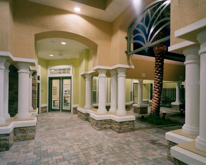 10201 COURTNEY PALMS BLVD #103, TAMPA, FL, 33619