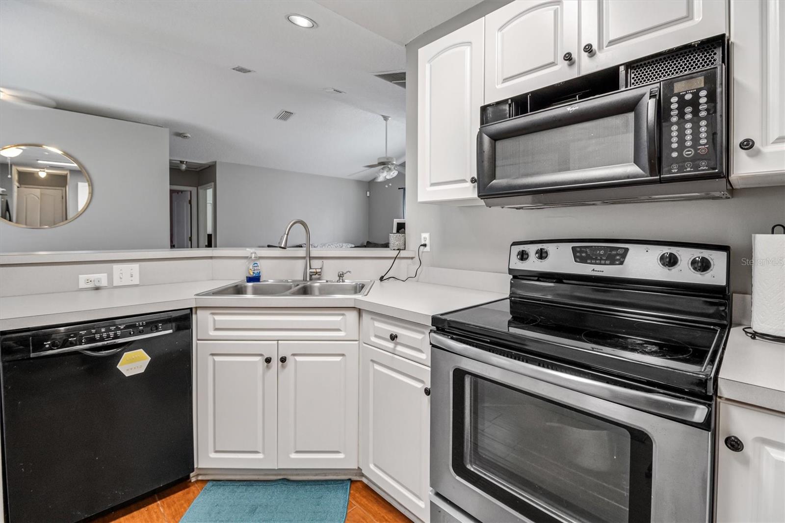 216 W VIVIAN DR, HASTINGS, FL, 32145
