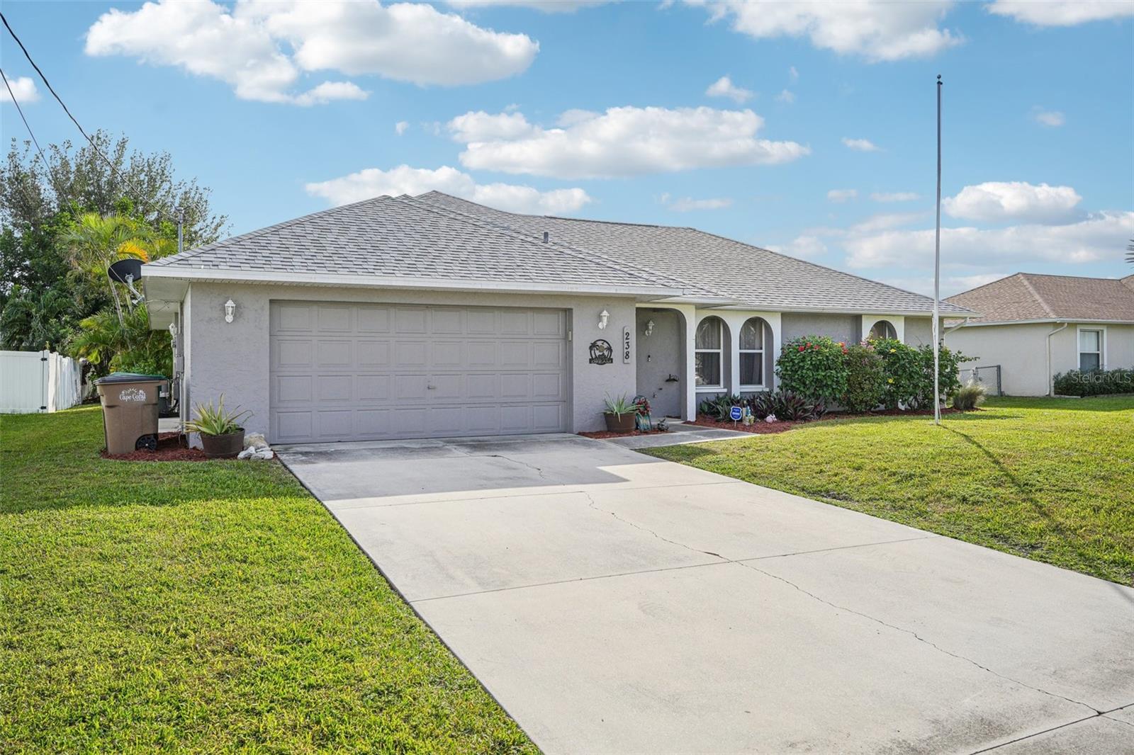 238 SW 43RD LN, CAPE CORAL, FL, 33914