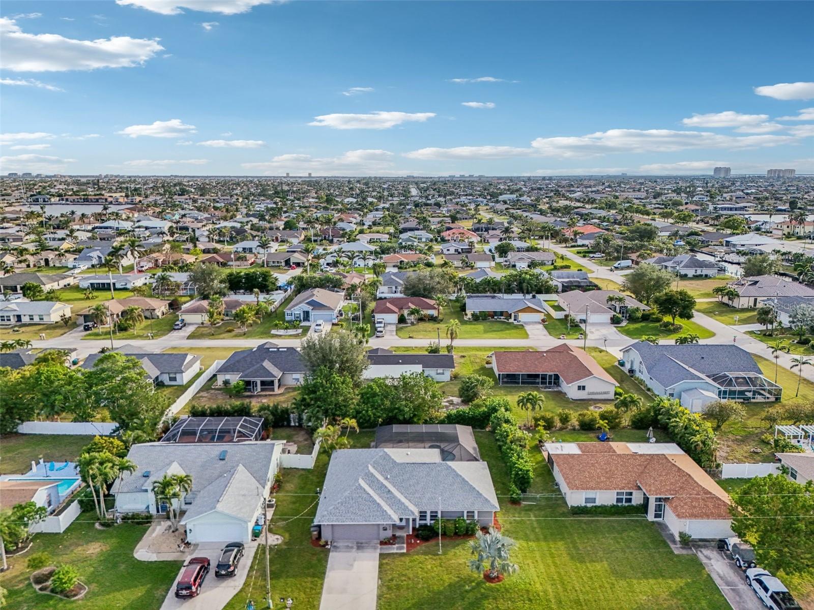 238 SW 43RD LN, CAPE CORAL, FL, 33914