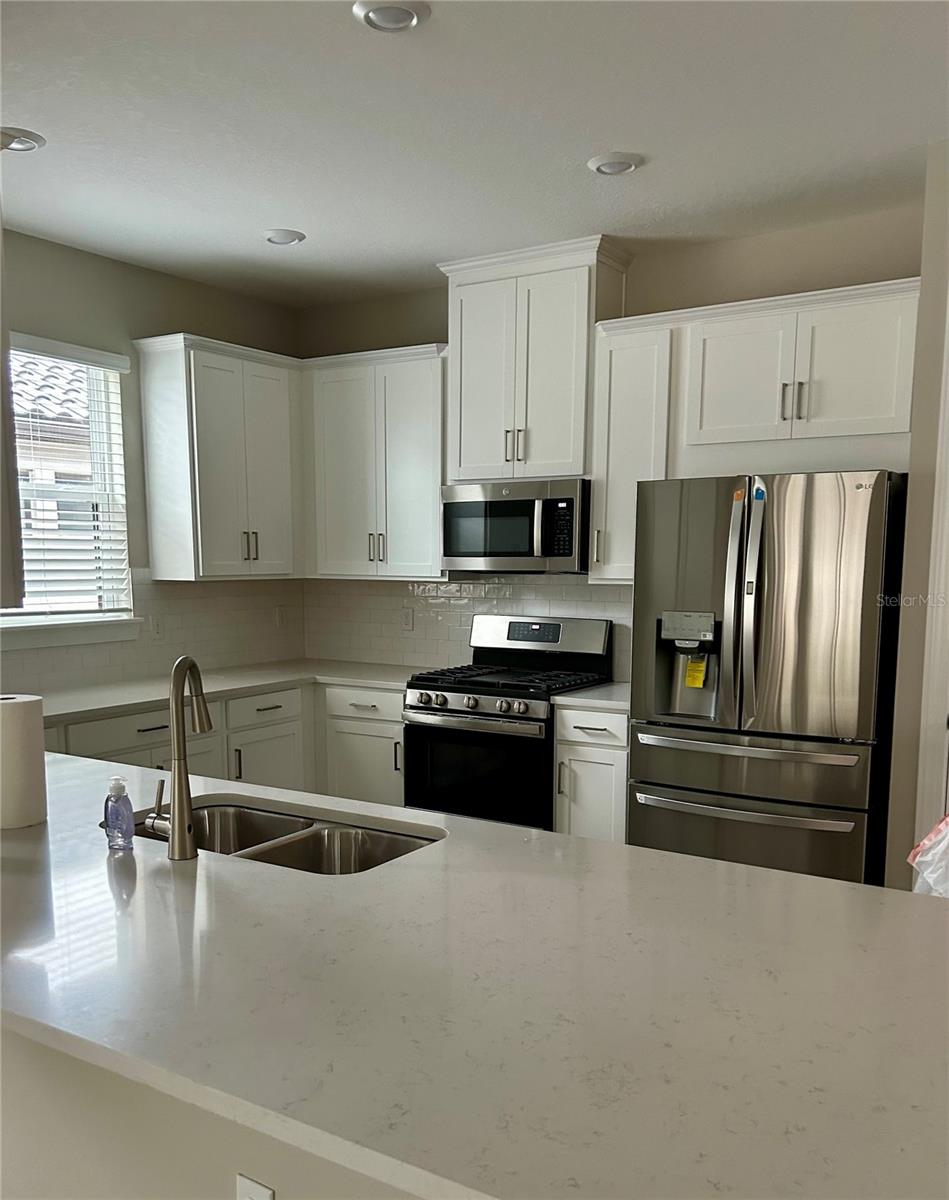 4576 GAROFALO RD, WESLEY CHAPEL, FL, 33543