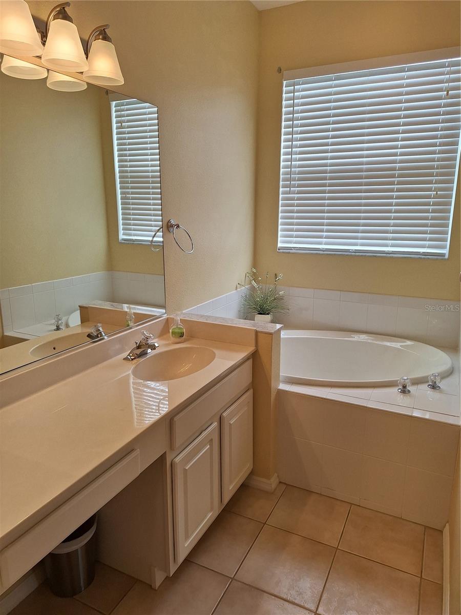 4004 LANDOR CT, VENICE, FL, 34293