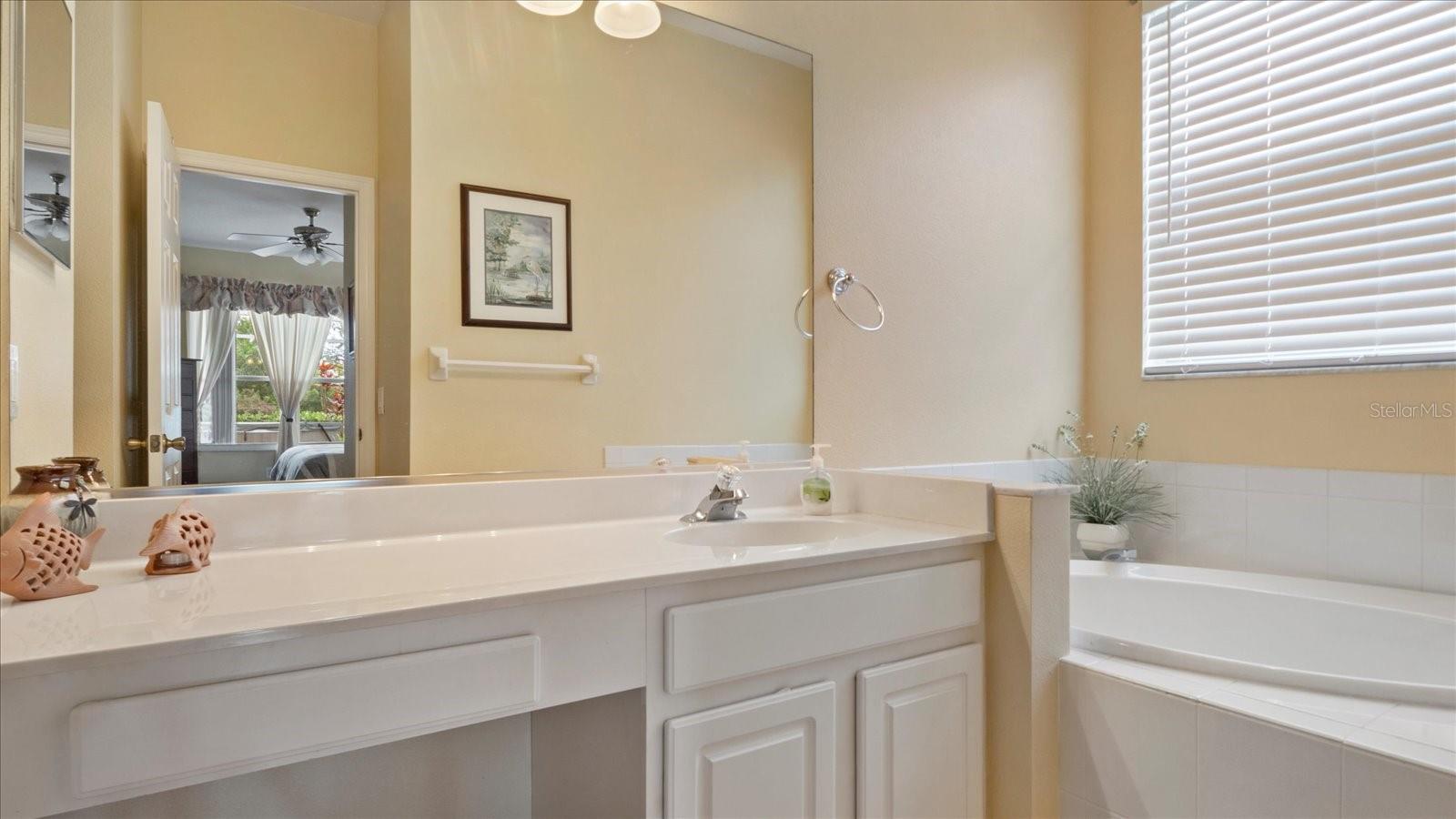 4004 LANDOR CT, VENICE, FL, 34293