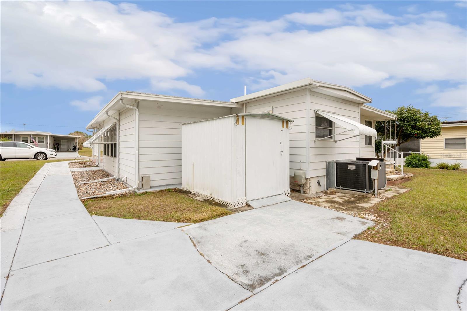 37318 LOIS AVE, ZEPHYRHILLS, FL, 33542