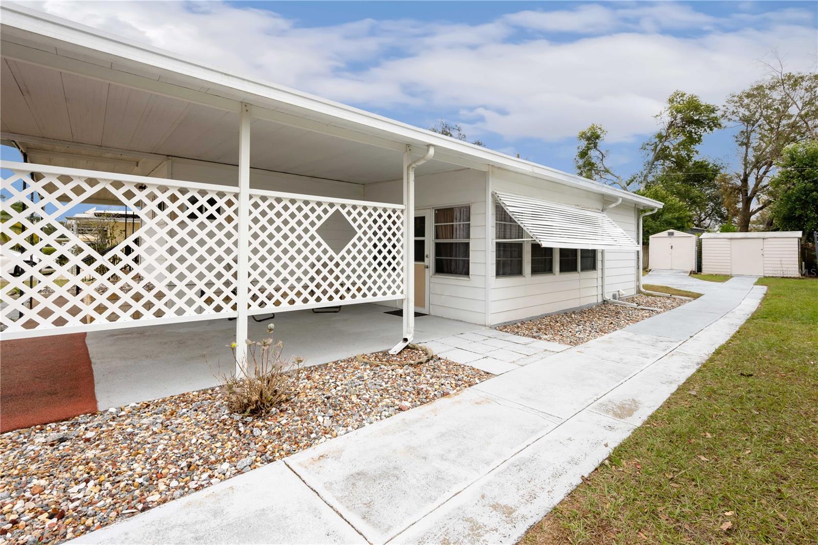 37318 LOIS AVE, ZEPHYRHILLS, FL, 33542