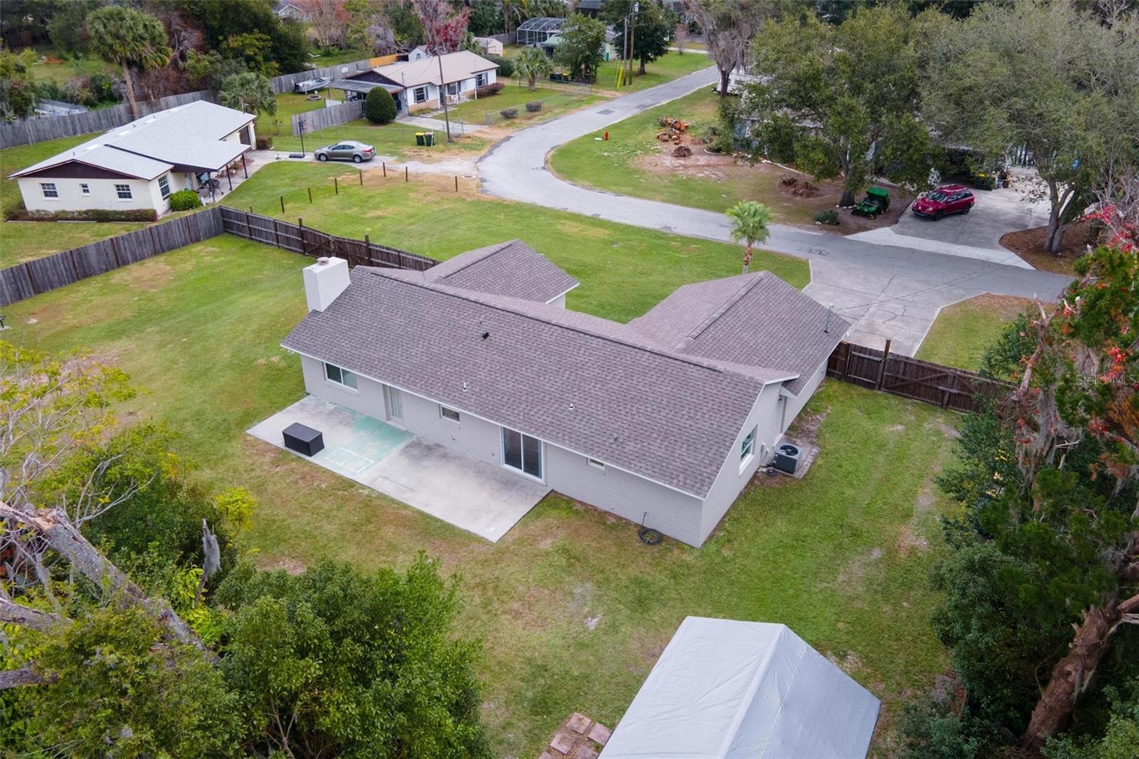 50 HIGHLAND AVE, UMATILLA, FL, 32784