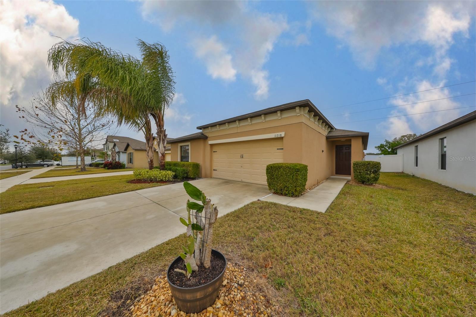 11218 LELAND GROVES DR, RIVERVIEW, FL, 33579