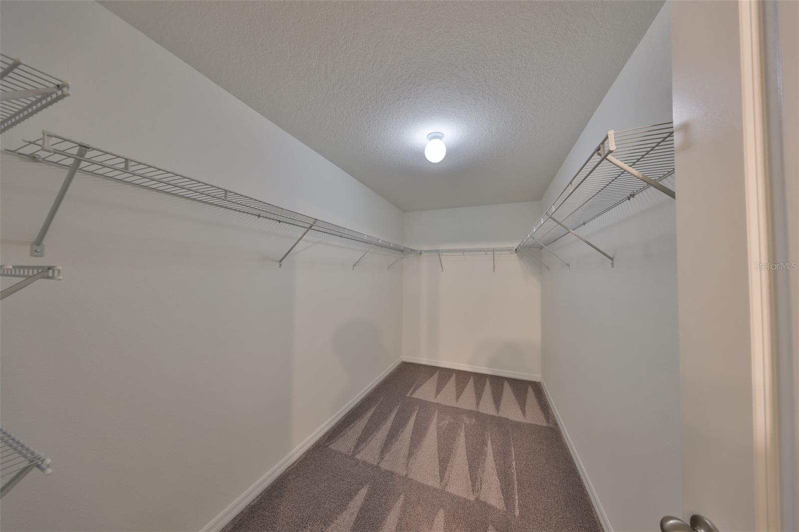 11218 LELAND GROVES DR, RIVERVIEW, FL, 33579