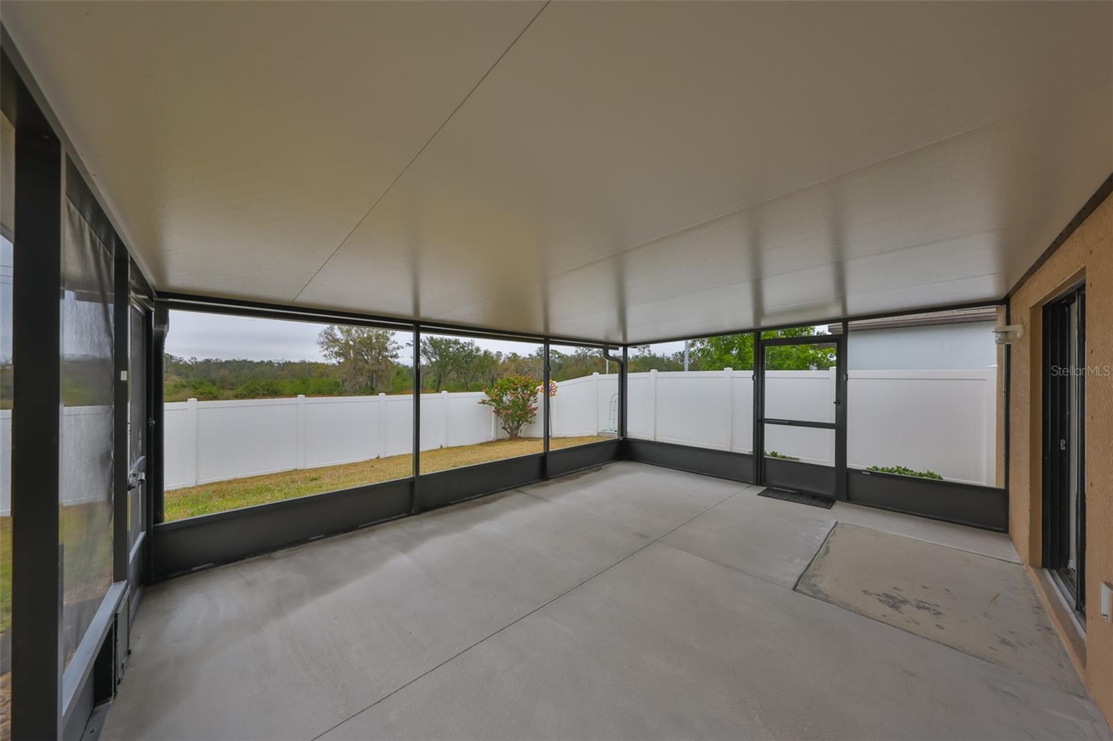 11218 LELAND GROVES DR, RIVERVIEW, FL, 33579