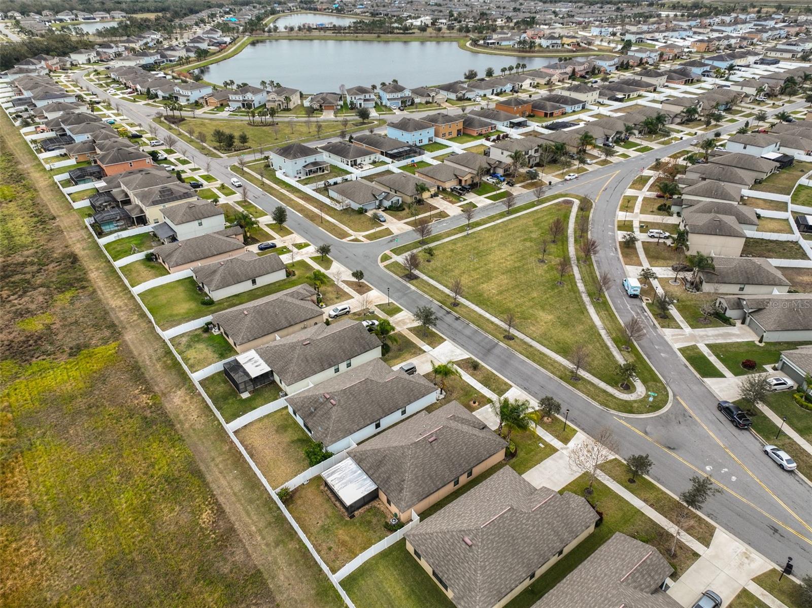 11218 LELAND GROVES DR, RIVERVIEW, FL, 33579
