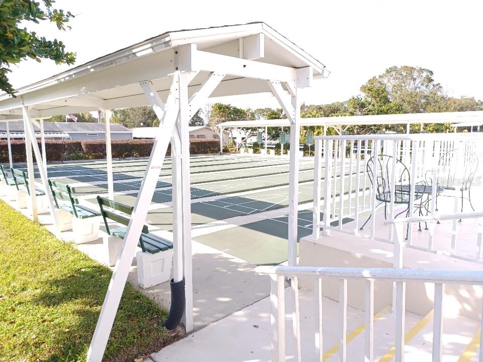 32218 SWEET BRIAR COURT, LEESBURG, FL, 34748