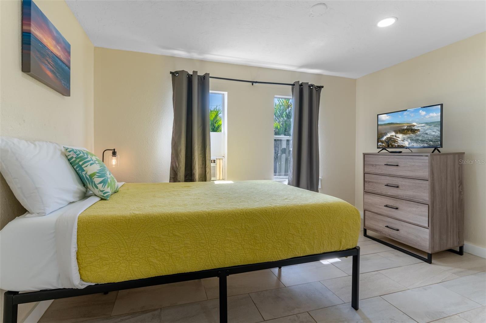 3365 57TH AVE N, ST PETERSBURG, FL, 33714