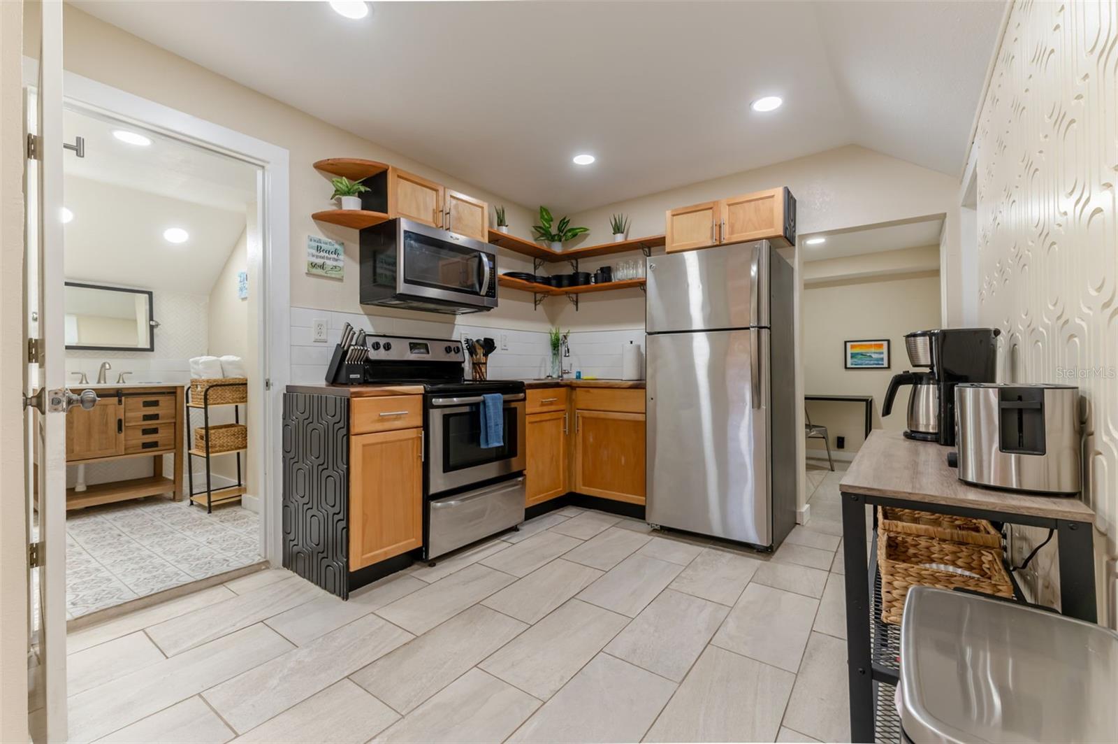 3365 57TH AVE N, ST PETERSBURG, FL, 33714