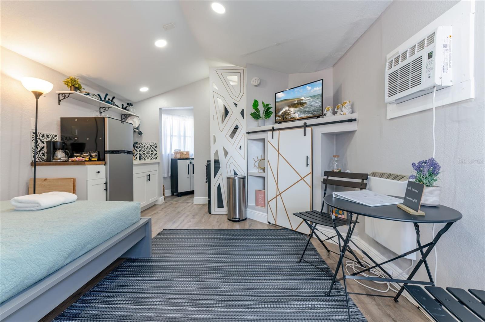 3365 57TH AVE N, ST PETERSBURG, FL, 33714