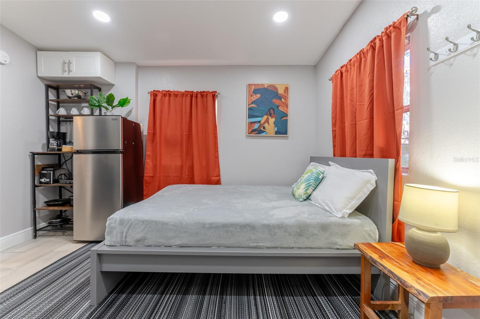 3365 57TH AVE N, ST PETERSBURG, FL, 33714