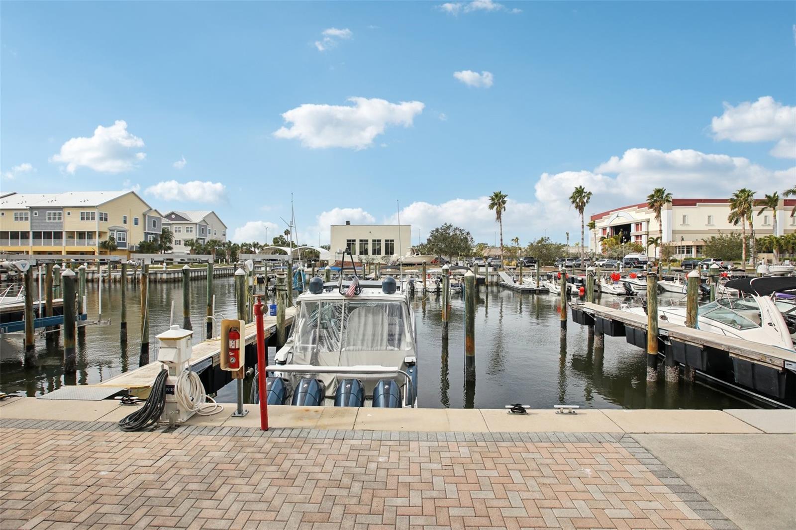 5923 ANCHORAGE WAY S, ST PETERSBURG, FL, 33712