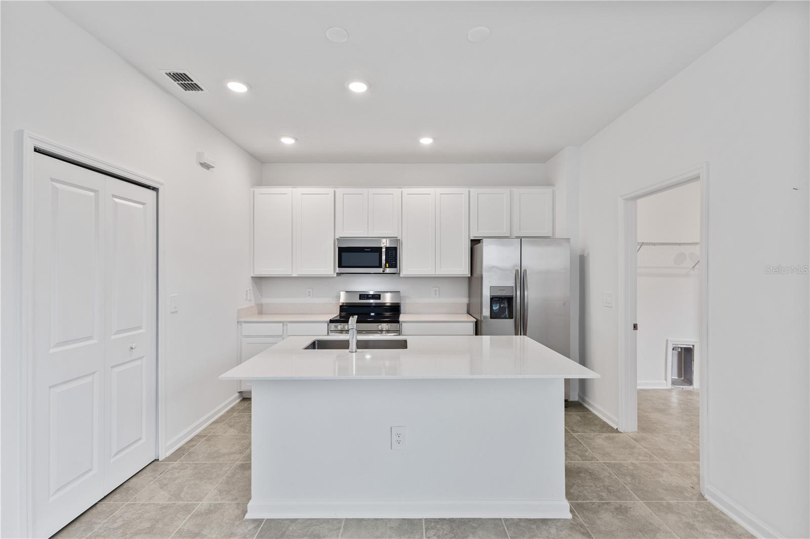 6080 PEACEFUL PKWY, CLERMONT, FL, 34714