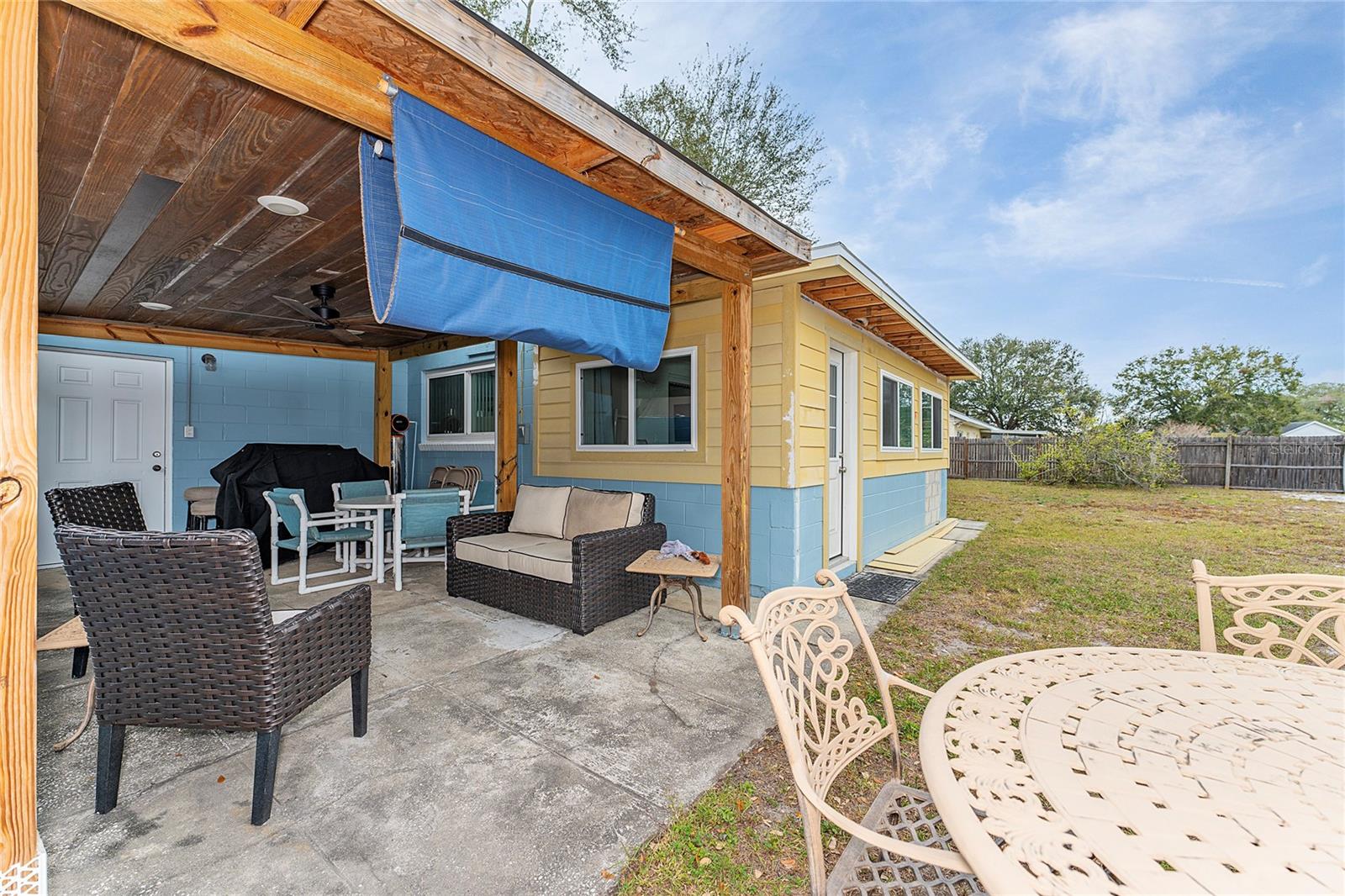 8465 OAK BLUFF DR, ORLANDO, FL, 32827
