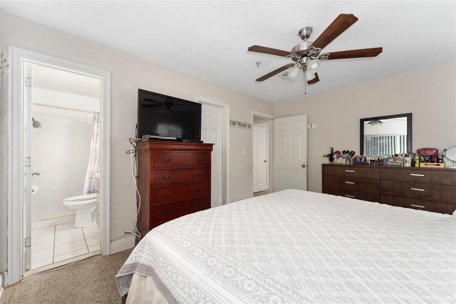 8465 OAK BLUFF DR, ORLANDO, FL, 32827