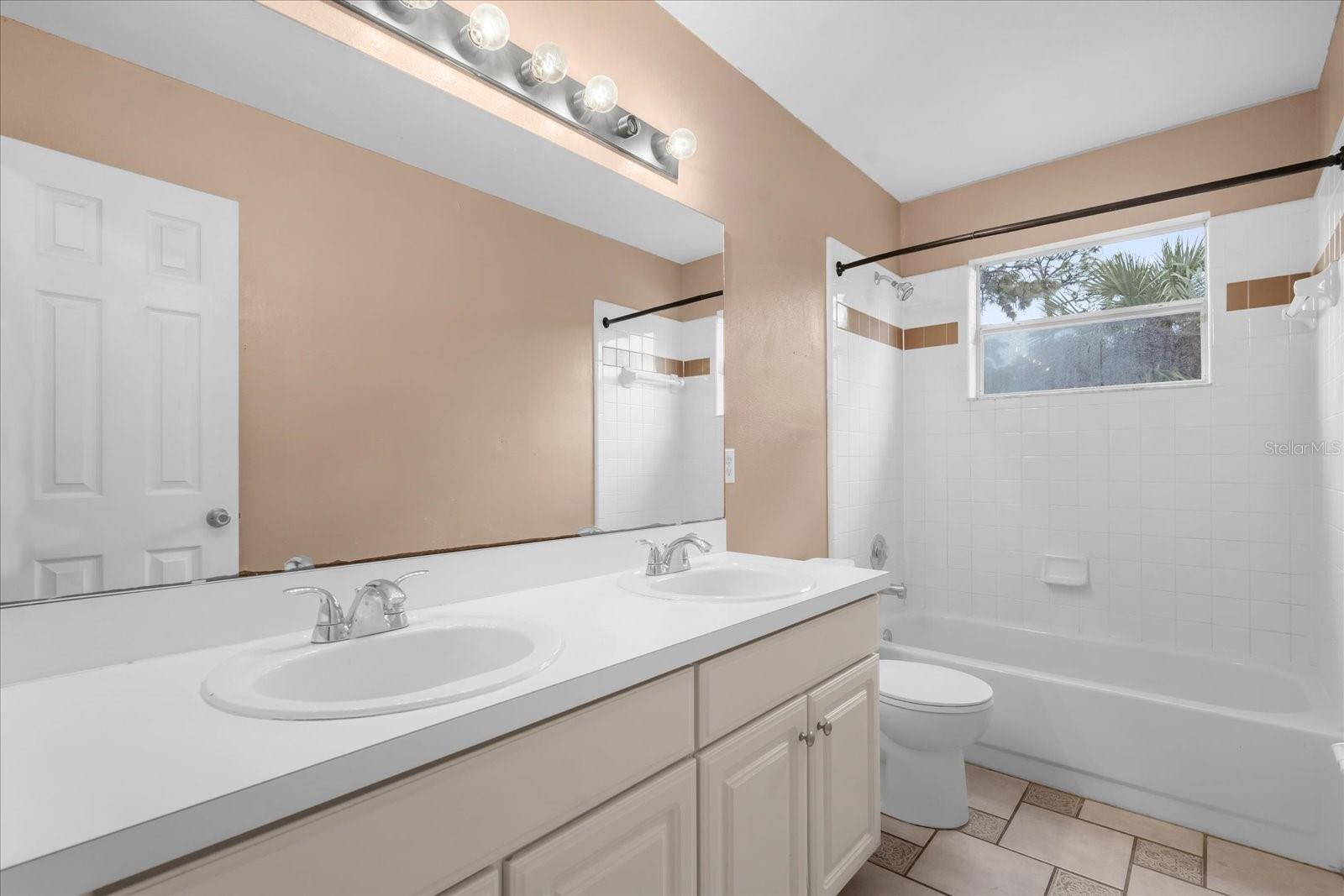 13832 RIVERPATH GROVE DR, ORLANDO, FL, 32826
