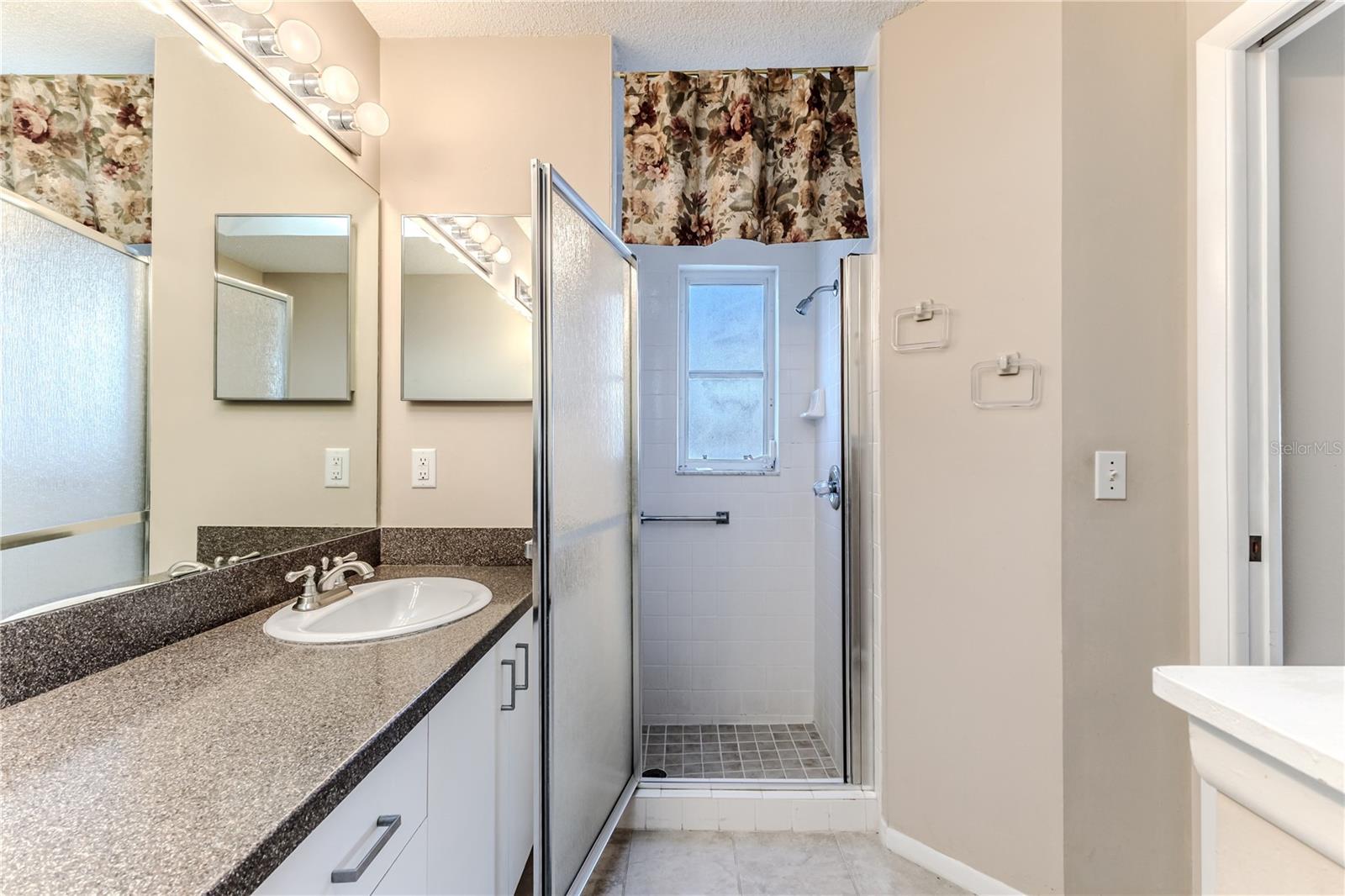 8111 SUGARBUSH DR, SPRING HILL, FL, 34606