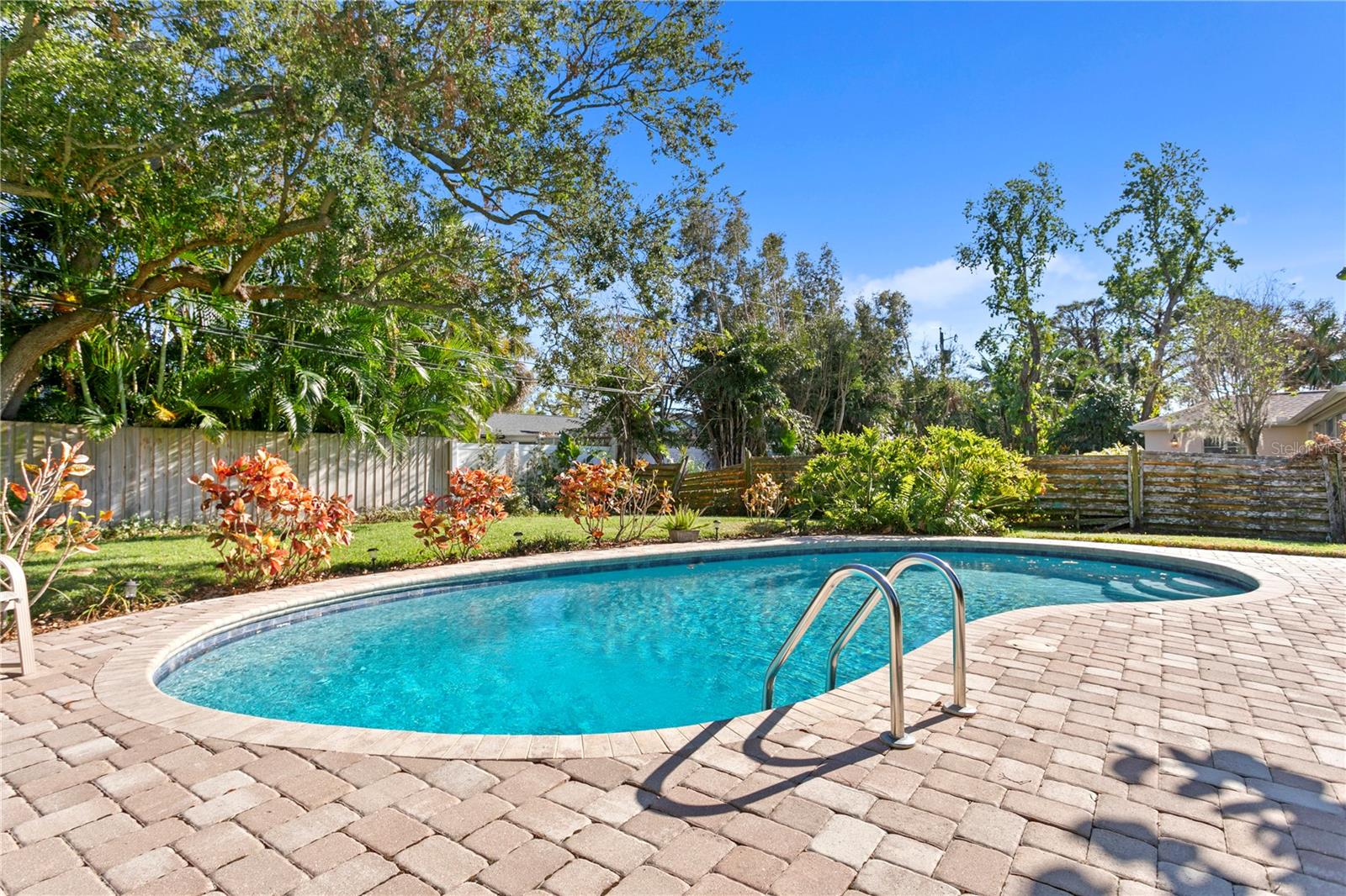 5265 VENETIAN BLVD NE, ST PETERSBURG, FL, 33703