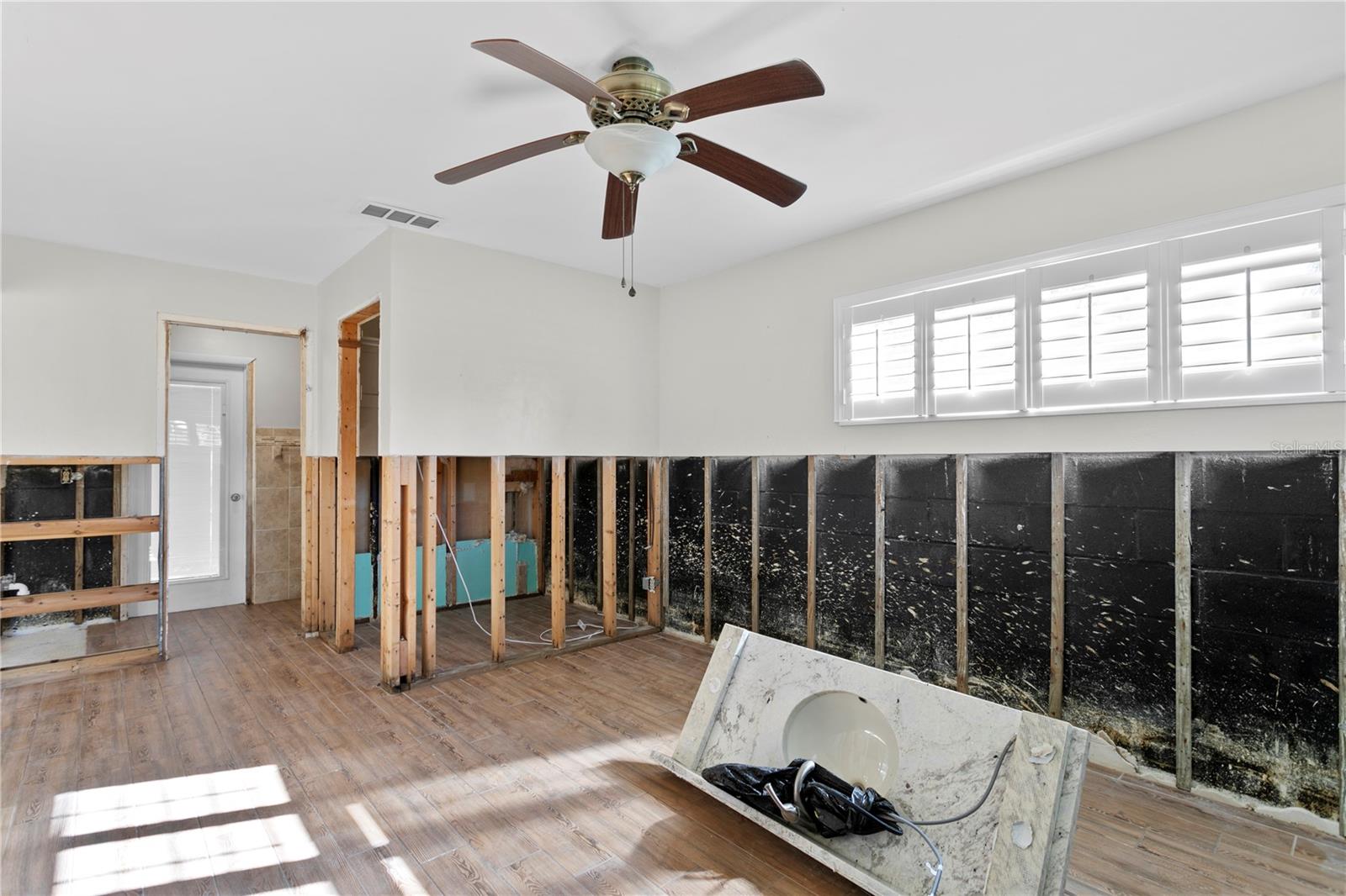 5265 VENETIAN BLVD NE, ST PETERSBURG, FL, 33703