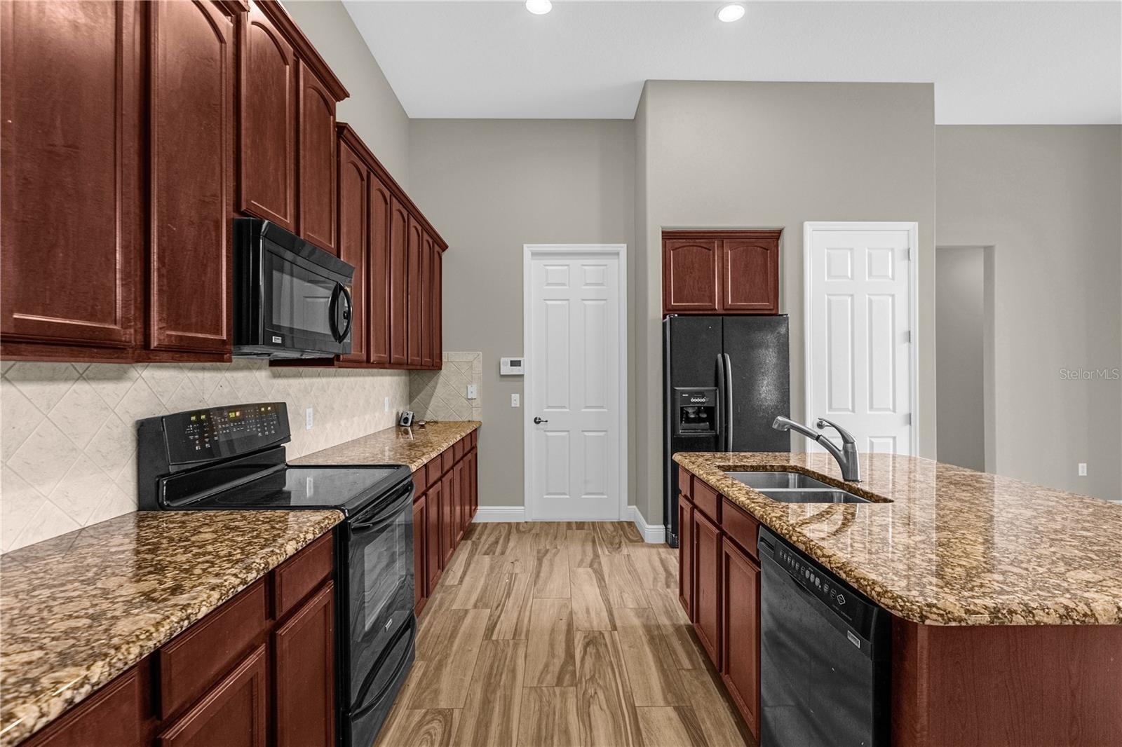 4014 SUNBURST VIEW CIR, KISSIMMEE, FL, 34746