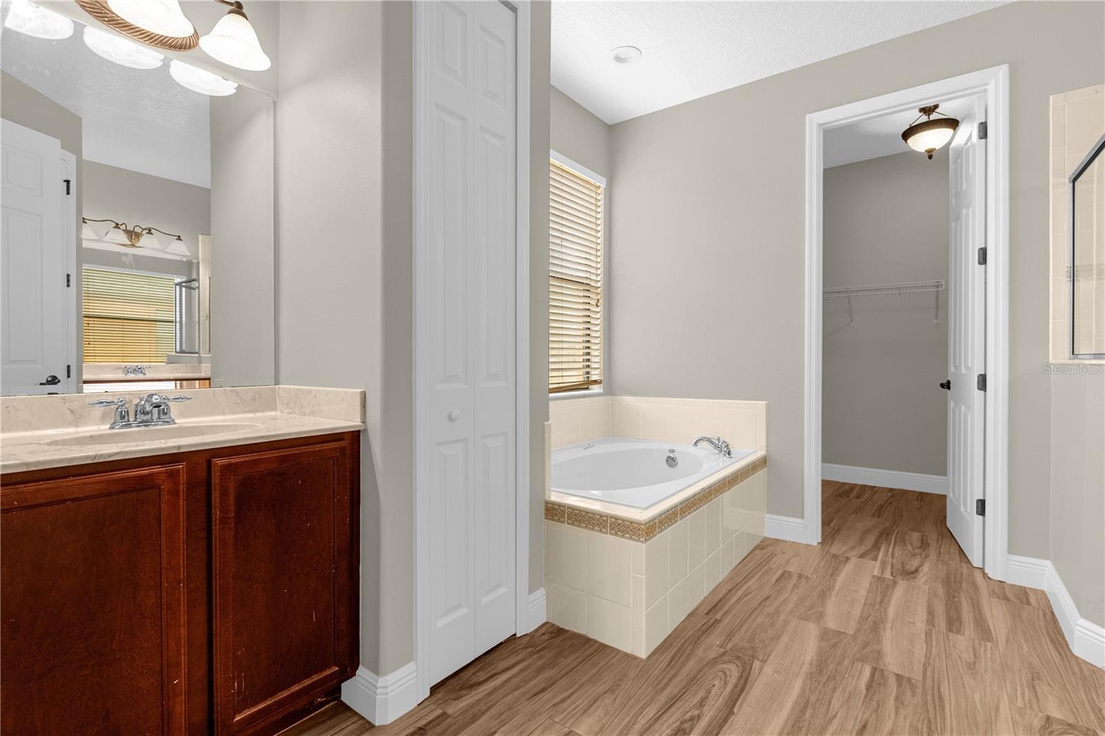 4014 SUNBURST VIEW CIR, KISSIMMEE, FL, 34746