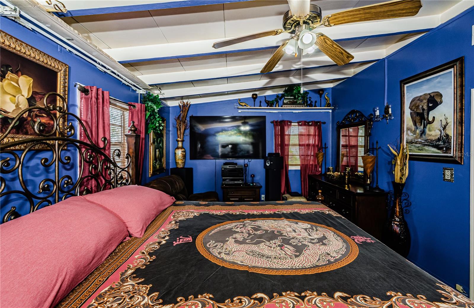 8809 N BROOKS ST, TAMPA, FL, 33604