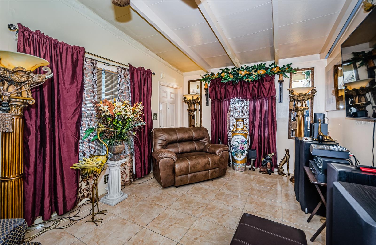 8809 N BROOKS ST, TAMPA, FL, 33604