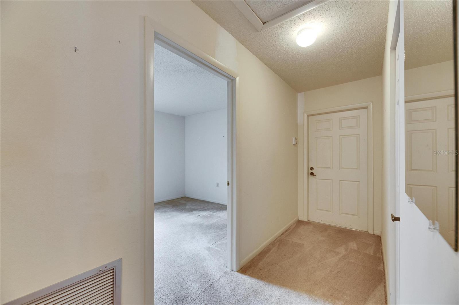14712 LAUREL LAKE LN, LUTZ, FL, 33559