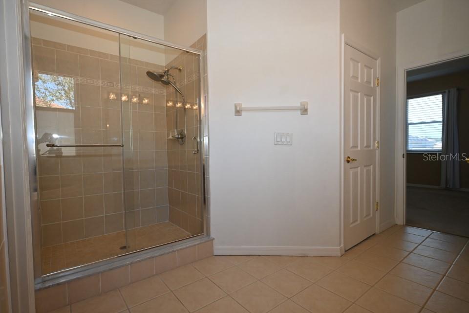 18057 JAVA ISLE DR, TAMPA, FL, 33647