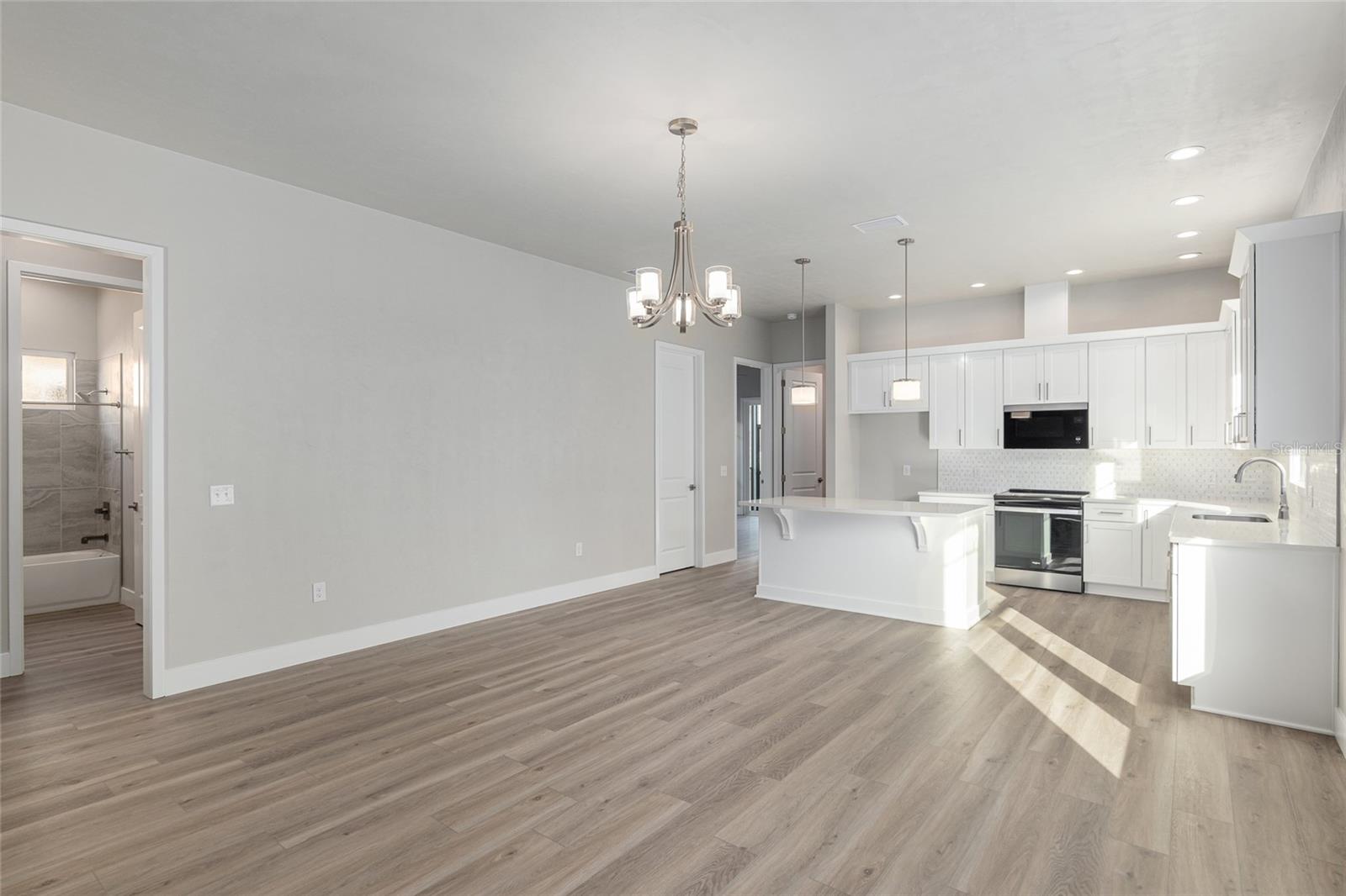 1055 NW 132ND BLVD, NEWBERRY, FL, 32669