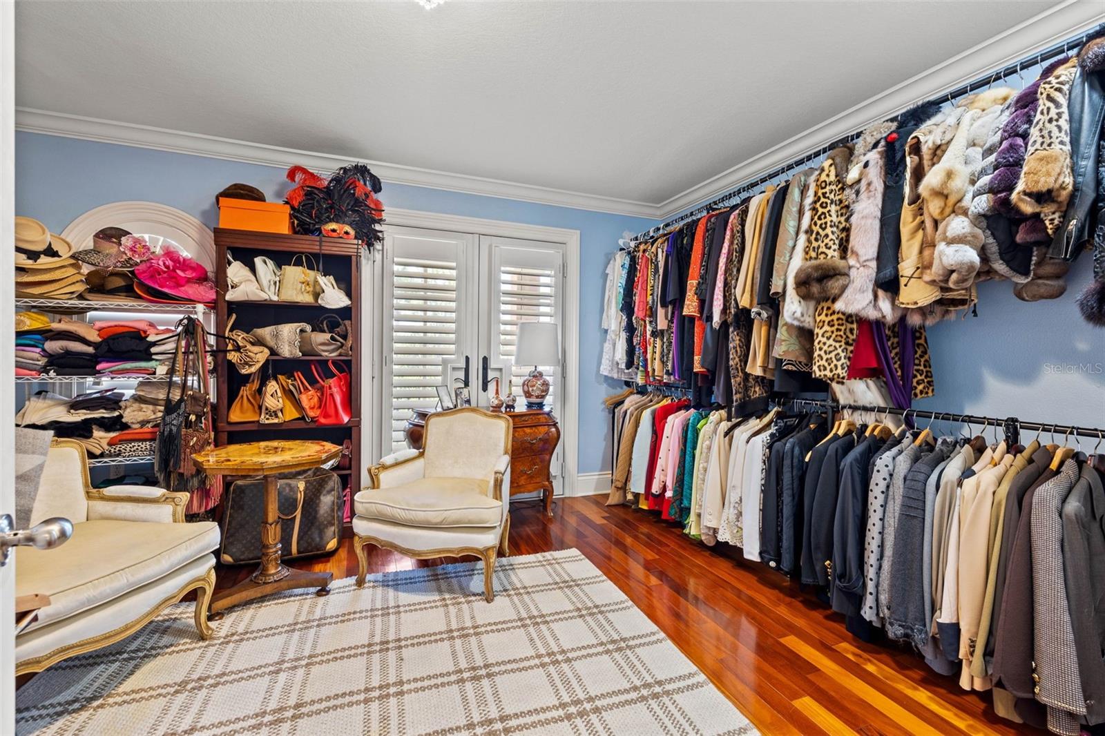 1124 SEVILLE LN NE, ST PETERSBURG, FL, 33704