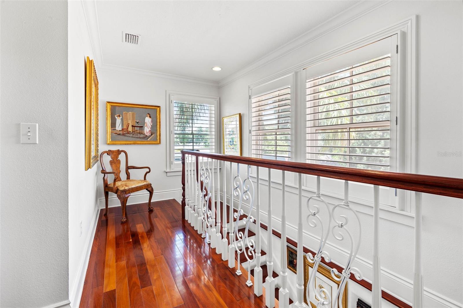 1124 SEVILLE LN NE, ST PETERSBURG, FL, 33704