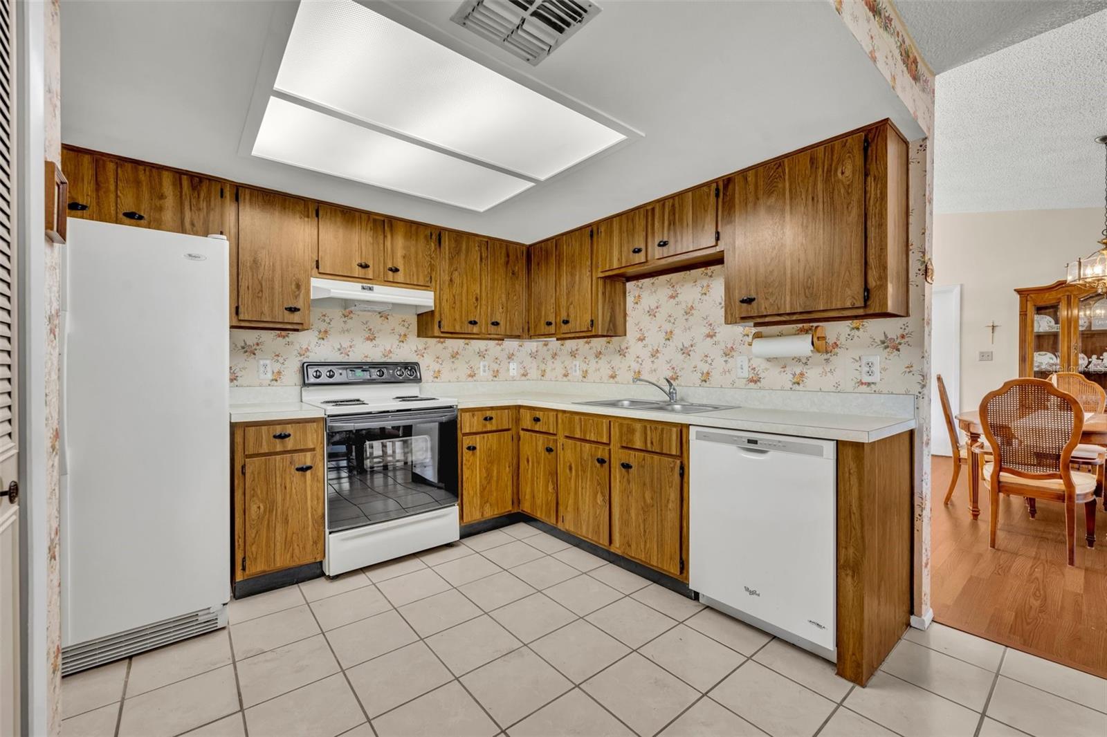 2100 SHIREWOOD CT, WINTER PARK, FL, 32792