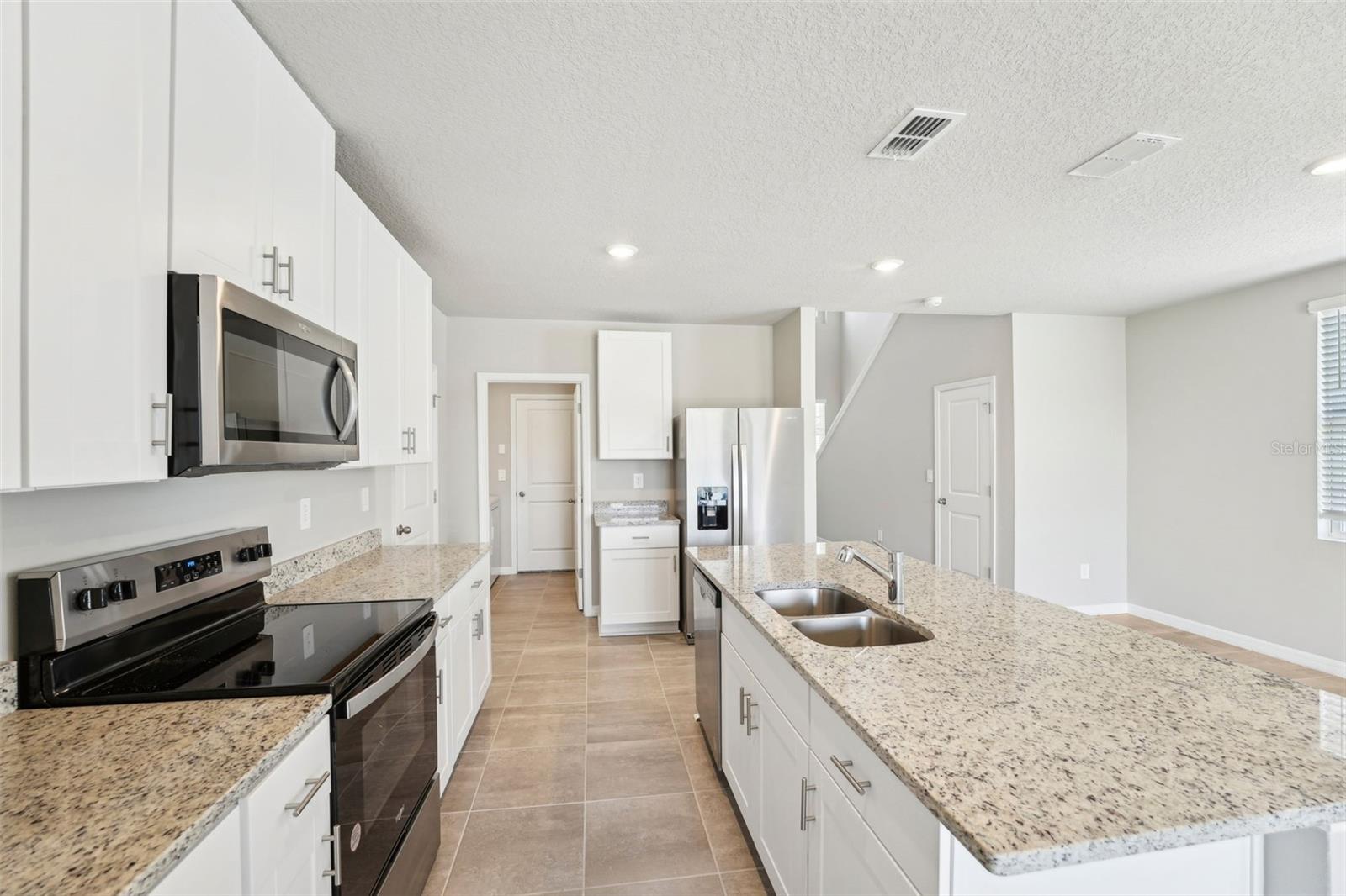 3912 RADIANT MOUNTAIN DR, PLANT CITY, FL, 33565